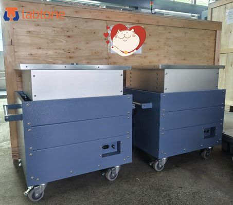 โต๊ะเขย่าเชิงกลสำหรับการทดสอบการสั่นสะเทือนของส่วนประกอบอิเล็กทรอนิกส์ พร้อมช่วงความถี่ 5-80 Hz และน้ำหนักบรรทุกสูงสุด 50 กก.