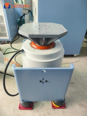 แรงไซน์สูงสุด 300Kg.f สูงสุด (3KN) ระบบทดสอบการสั่นสะเทือนที่เย็นด้วยอากาศสําหรับการทดสอบห้องปฏิบัติการแบตเตอรี่ ด้วย UL1642 / UN383